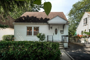 Bungalow chaleureux for 8 people max, Montreal